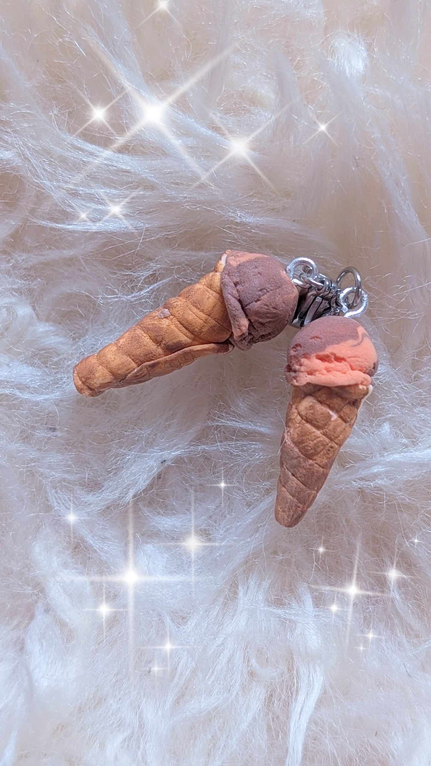 Eiswaffel: Schokopfirsich Charms (Anhänger )